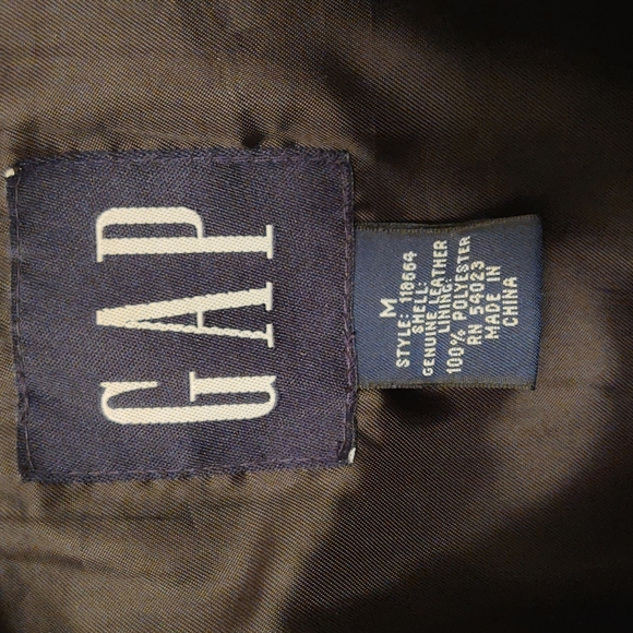 Leather jacket - Picture 2 of 6